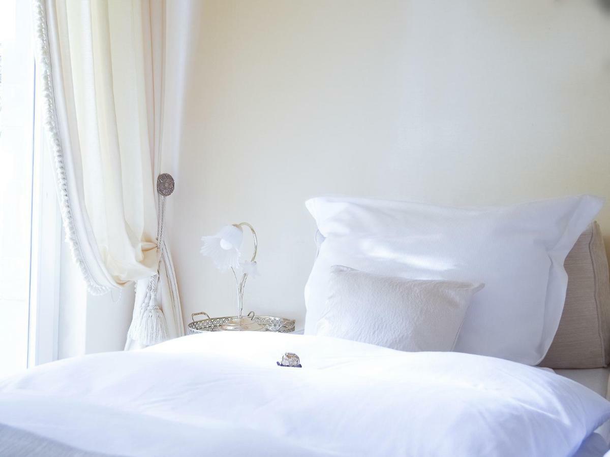 Royal Center Apartment